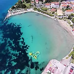 With Wifi - 15213 Split